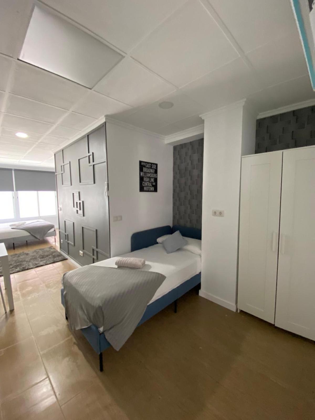 Optimus Comfort Valencia Exterior photo